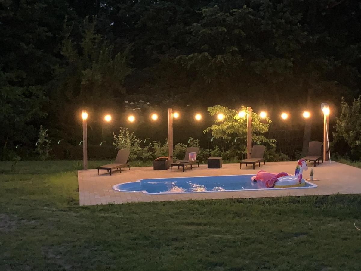 Happiness Country Retreat Villa Bubel Exteriör bild
